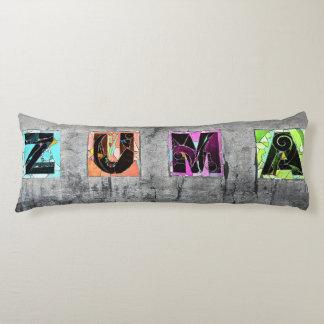 Malibu Gem Body Pillow med Zuma-tecken Kroppskudde