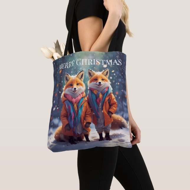 Mall Tote Bag Cute Foxes in a Snowy Forest Tygkasse (Närbild)