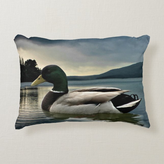 Mallard Anka vid Sjö Prydnadskudde (Framsidan)