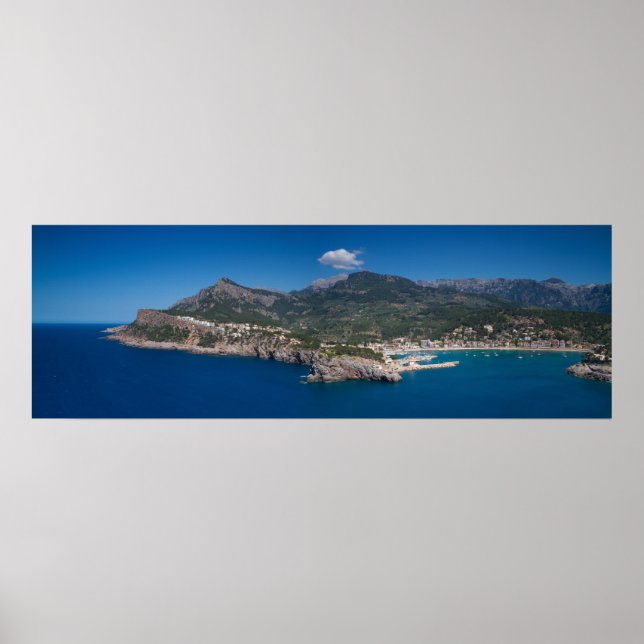 Mallorca - Panorama of Port de Soller Poster (Framsidan)