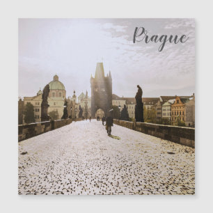 Målning av Charles bridge i Prag om soluppgång