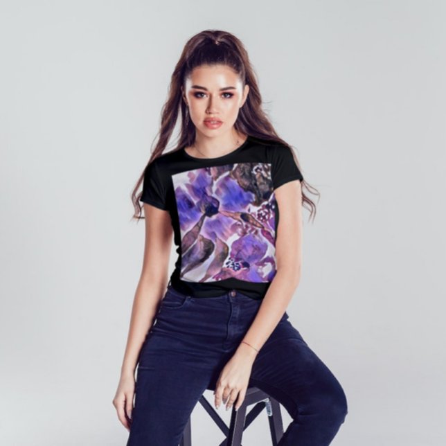 Målning av vattenfärgsfärg och Lila av violett Blo T Shirt (Skapare uppladdad)