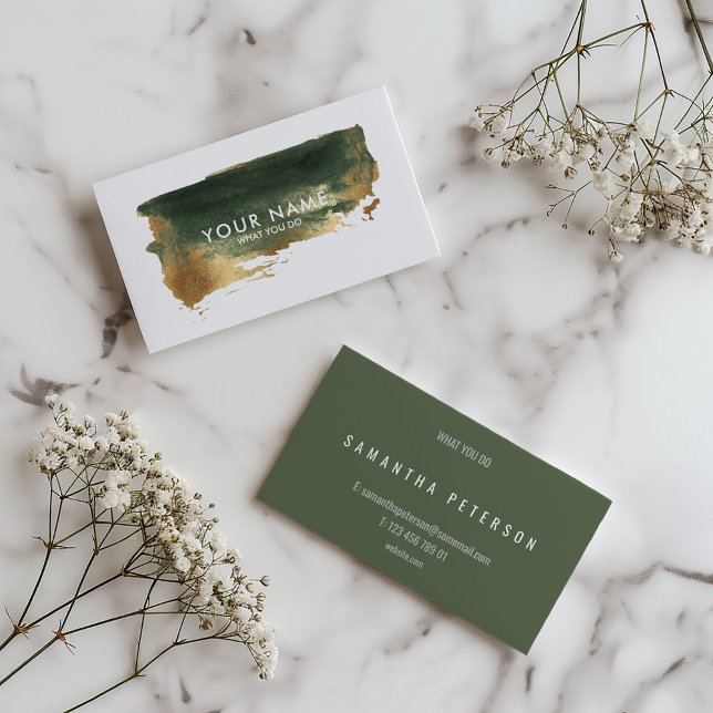 Målningssprut med guld visitkort (Olive green watercolor brush business card with modern white text.)