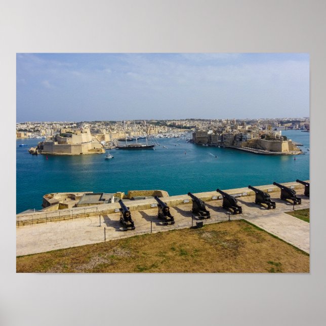 Malta Saluting Battery Kanoner Grand Harbour Poster (Framsidan)