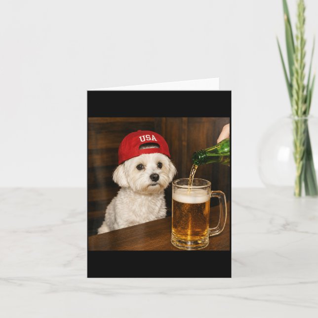 Maltese Dricker Öl Hundälskare Rolig Grafik Kort (Framsida)