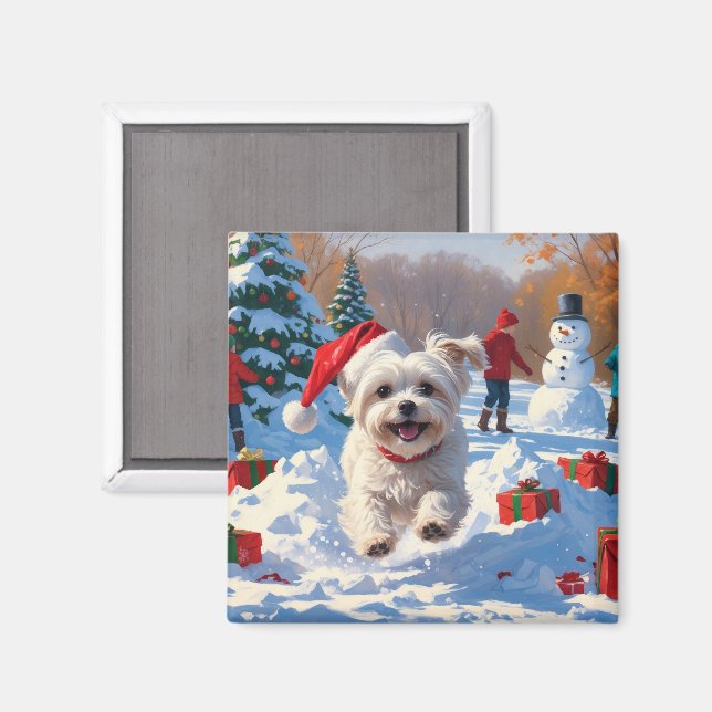 Malteserhund springer i snö med julhatt magnet (Front/Back)