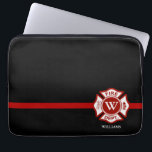 Maltesisk kor för tunn Monogram för röd linje Laptop Sleeve<br><div class="desc">En stor röd linje avfyrar det themed bärbar datorfodral för räddingen. Den presenterar en maltesisk kor på centrera för din monogram av ditt första eller efternamn eller det av din mottagareare gåva. Under den maltesiska kor är en fläck för personens namn eller efternamn. En fantastisk skräddarsy gåvan för den favorit-...</div>