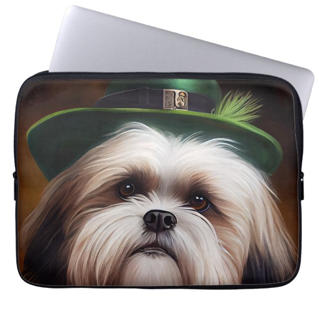 Malti Tzu Hund i St. Patrick Dress Laptop Fodral (Framsidan)