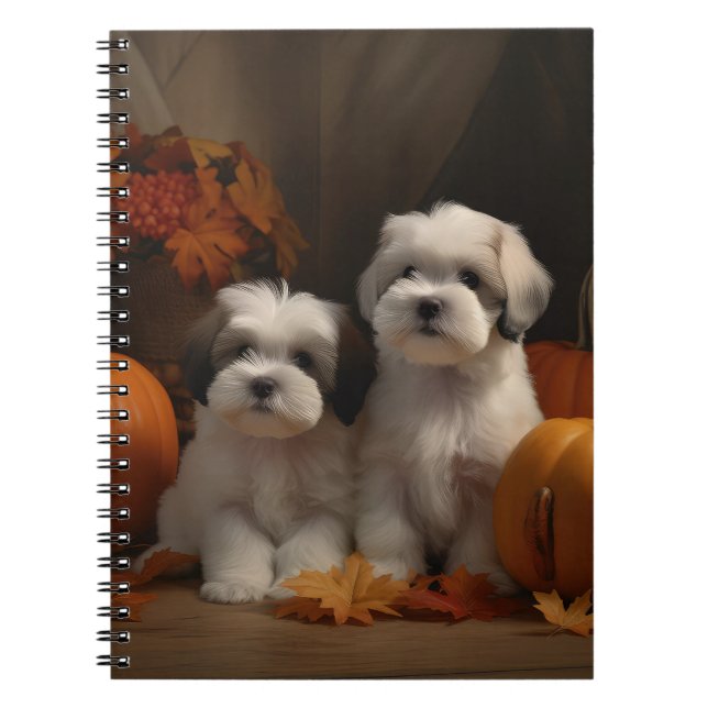 Malti tzu Puppy Autumn Delight Pumpkin Anteckningsbok (Framsidan)