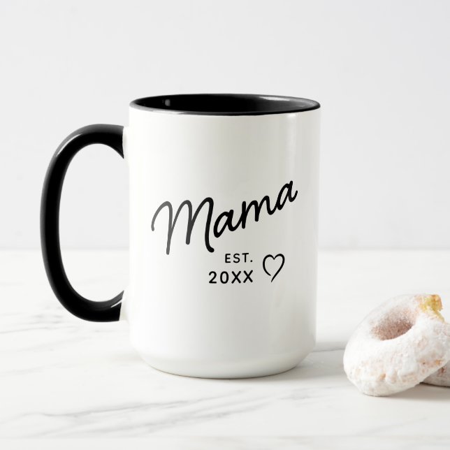 Mama Black and White Minimalist Est Year  Mugg (Med munk)