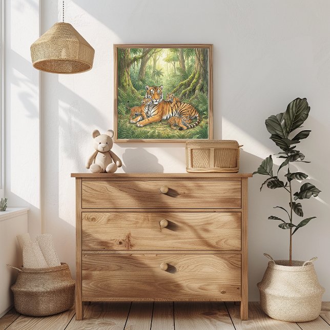 Mama Tiger och ungar Nursery Poster (Skapare uppladdad)