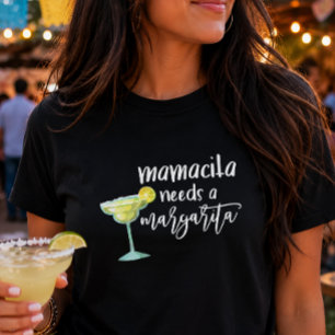 Mamacita Behöver en Margarita Rolig T Shirt