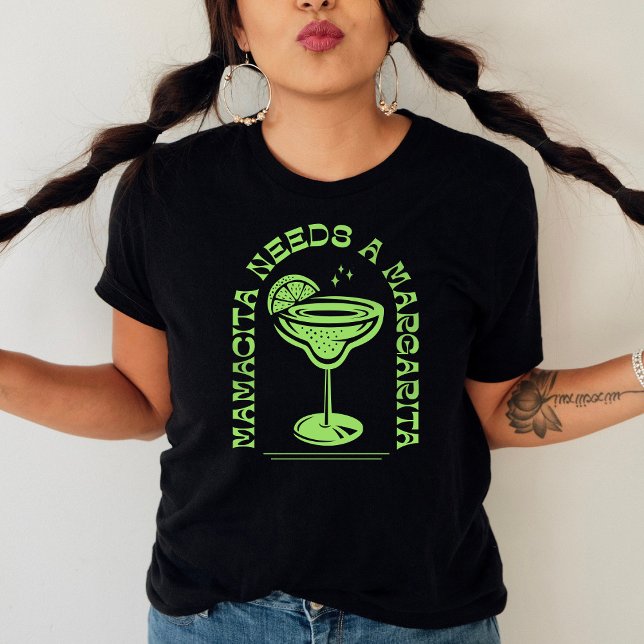 Mamacita Needs A Margarita Cinco de Mayo T-Shirt (Skapare uppladdad)