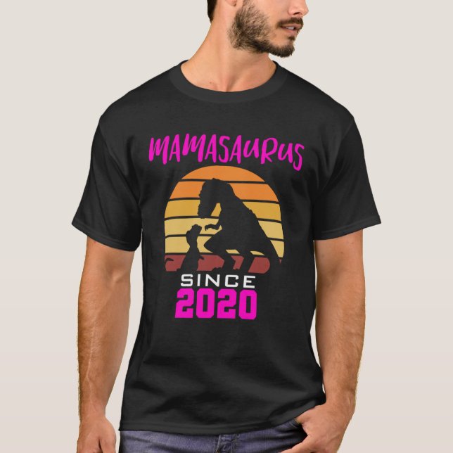 Mamasaurus since 2020 t shirt (Framsida)