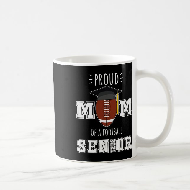 Mamma 2021 Examenpresenter Stolt Mamma Till En Fot Kaffemugg (Höger)