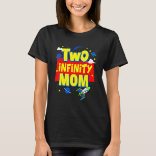 Mamma 2 oändlighet och Dekorationer efter födelsed T Shirt