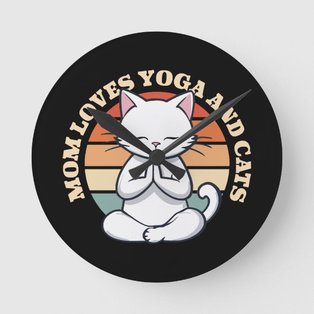 Mamma älskar katter och yoga rund klocka (Framsida)