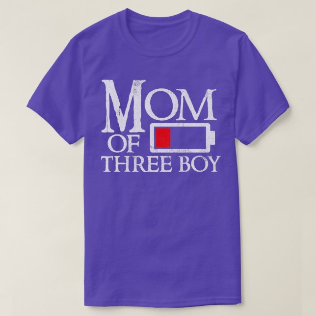 Mamma av 3 pojkar, låg batteritid t shirt (Design framsida)