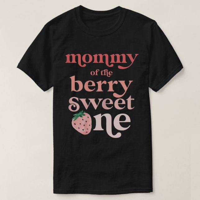 Mamma av berryssarna ett jordgubbsfödelse t shirt (Design framsida)