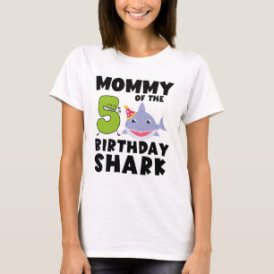 Mamma av födelsedagshajen 5 år gammal födelsedag t shirt