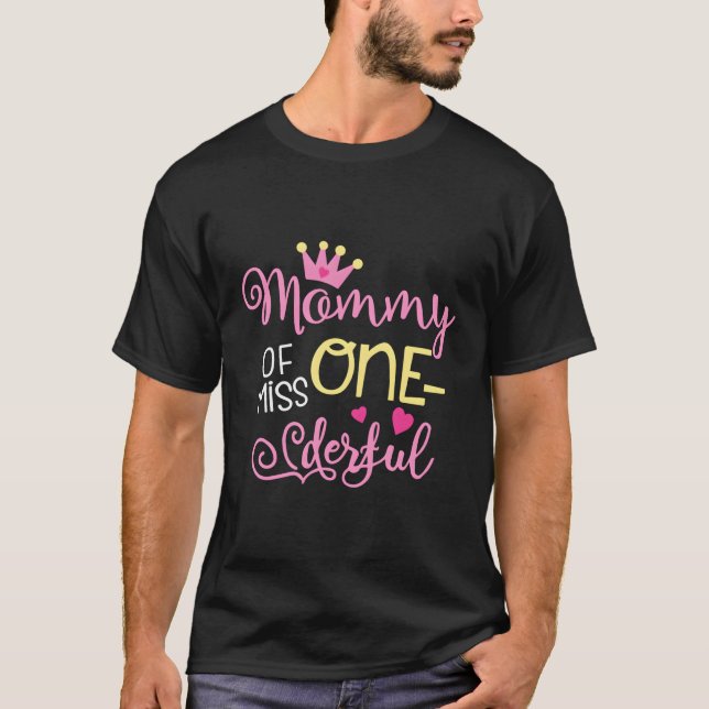 Mamma av miss ODERful 1st Family T Shirt (Framsida)