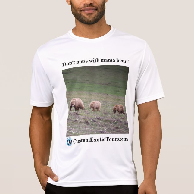 Mamma Bear and Moose on the Loose T Shirt (Framsida)