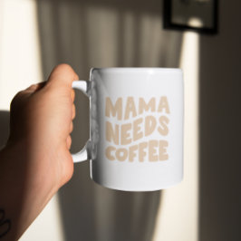 Mamma behöver kaffe mugg