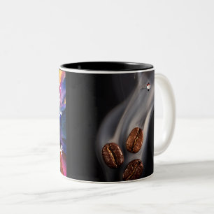 Mamma behöver kaffe och kakor Två-Tonad mugg