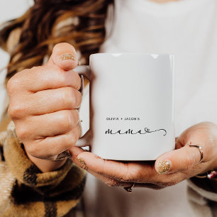 Mamma Chic Script och hjärta med Kids Namn Kaffemugg