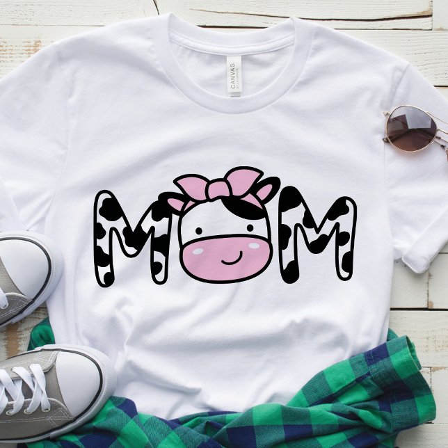 Mamma Cow Födelsedagsfest T-Shirt (Skapare uppladdad)