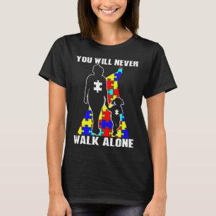 Mamma dotter går aldrig ensam och känner igen Au T Shirt
