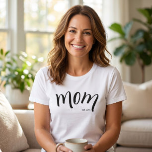 Mamma Estblick Skript Svart Anpassad Nytt År Ny Ma T Shirt