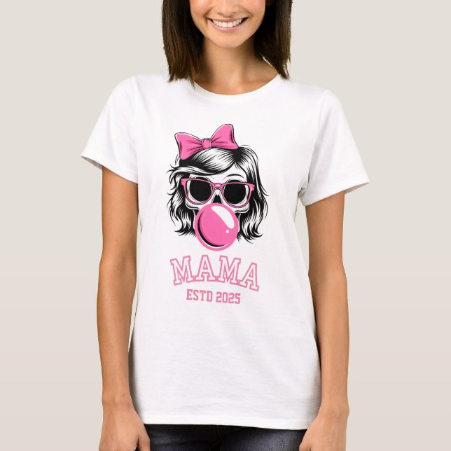 Mamma Estd 2025 Dödskalle Med Rosa Rosett T Shirt (Framsida)