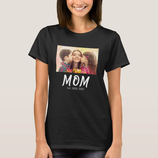 Mamma Etablerade Foto Present T Shirt (Framsida)