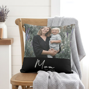 Mamma etablerade modernt manus Foto Kudde