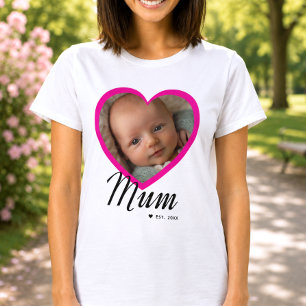 Mamma Etablerade Skript Rosa Hjärtfoto Vitt T Shirt