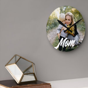 Mamma - etablerat modernt, vitt skriptfoto rund klocka