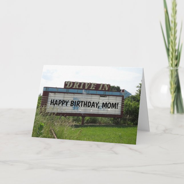 MAMMA FÖDELSEDAGSKORT, FRAMSTÄLLD I MOVIE KORT (Framsida)