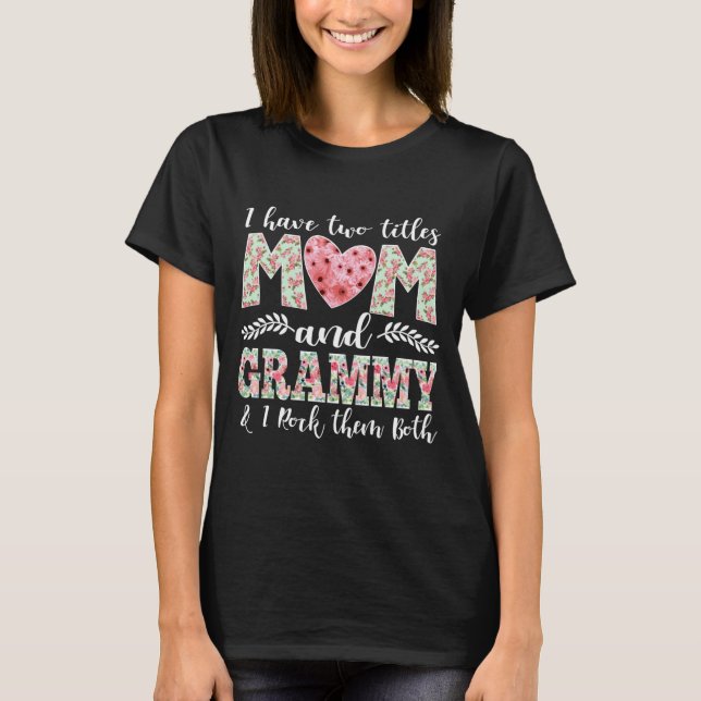 Mamma/Grammy T Shirt (Framsida)