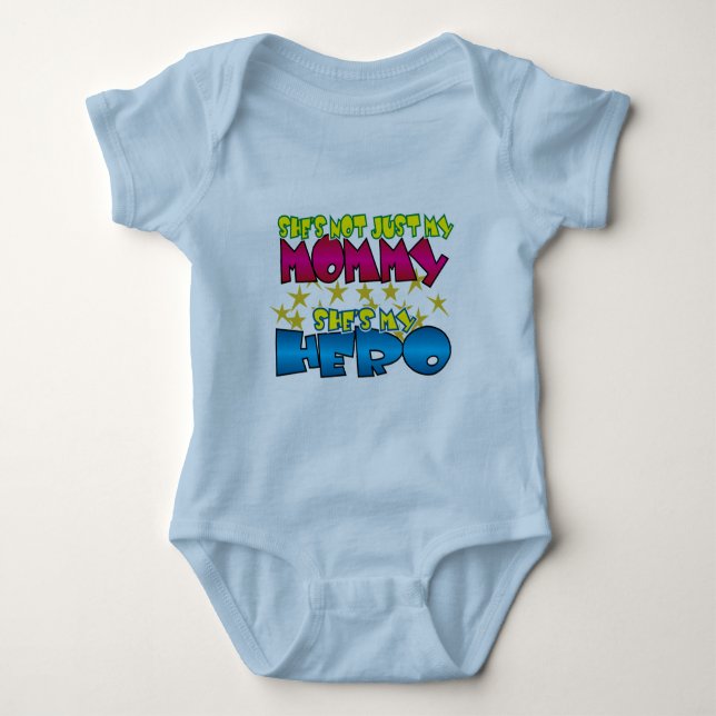 Mamma Hero T Shirt (Framsida)