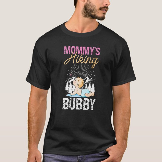 Mamma Hiking Bubby Newborn Baby T Shirt (Framsida)