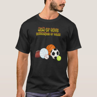 Mamma i bojar som omges av Bollar T Shirt