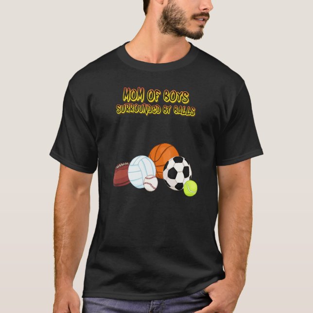 Mamma i bojar som omges av Bollar T Shirt (Framsida)