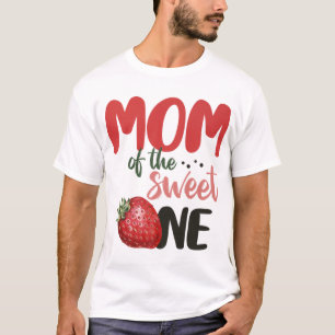 Mamma i Sverige en svett en jordgubbsfödelsedag T Shirt