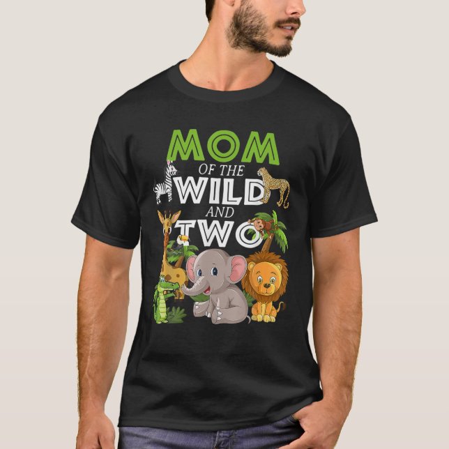Mamma i Vilden två zoo Birthday Safari Jungle Ani T Shirt (Framsida)