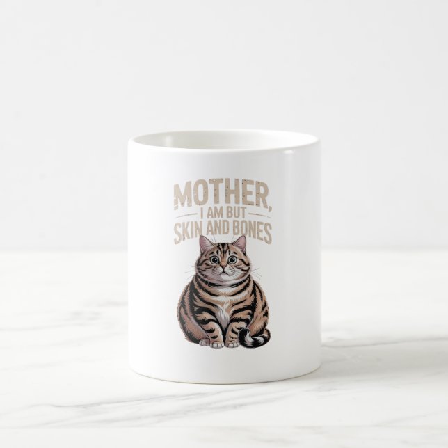 Mamma, jag är bara skinn och ben – Rolig knubbig k Kaffemugg (Center)