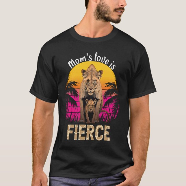Mamma Kärlek är Fierce Mamma Kärlek T Shirt (Framsida)