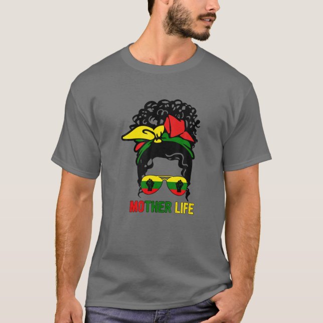 Mamma Life Black Women Messy Bun Junth Black Mothe T Shirt (Framsida)