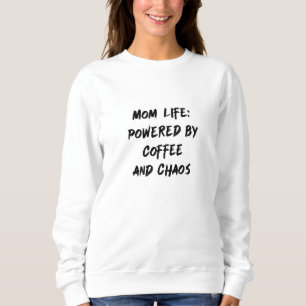Mamma Life: Drivs av kaffe och kaos T Shirt