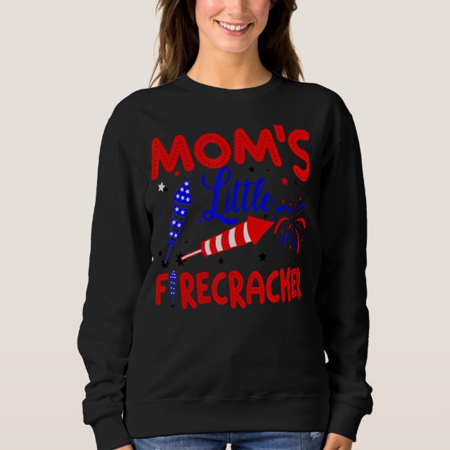 Mamma Little Firecracker Patriotic 4:e juli Fir T Shirt (Framsida)